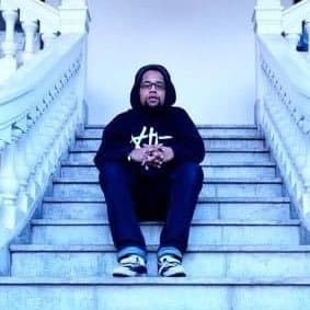 Profile picture of julian “jewelz” billups